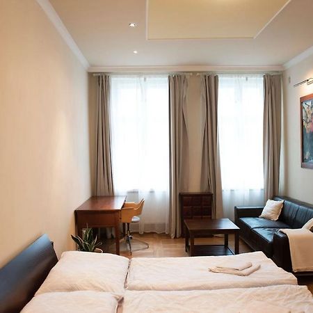 Velky Apartman Bratysława Zewnętrze zdjęcie