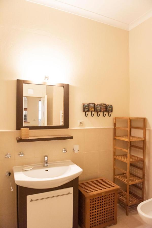 Velky Apartman Bratysława Zewnętrze zdjęcie