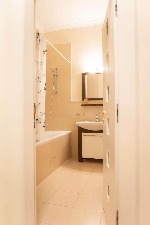 Velky Apartman Bratysława Zewnętrze zdjęcie